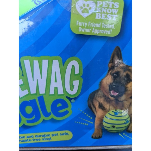 New Wobble Wag Giggle Dog Toy as seen on tv GREEN INDOOR OUTDOOR BALL - Picture 3 of 9